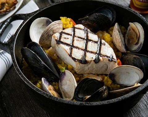 Coast Bar & Grill
