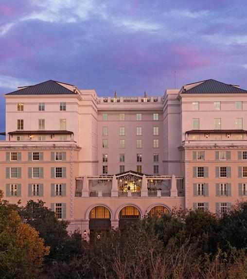 Exterior of Hotel Bennett