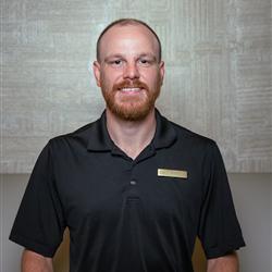 Austin Errthum Headshot