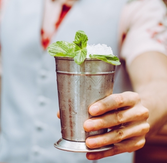 Run for the Roses at Fiat Lux