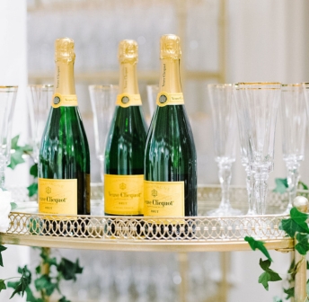 The Yellow Party with Veuve Clicquot